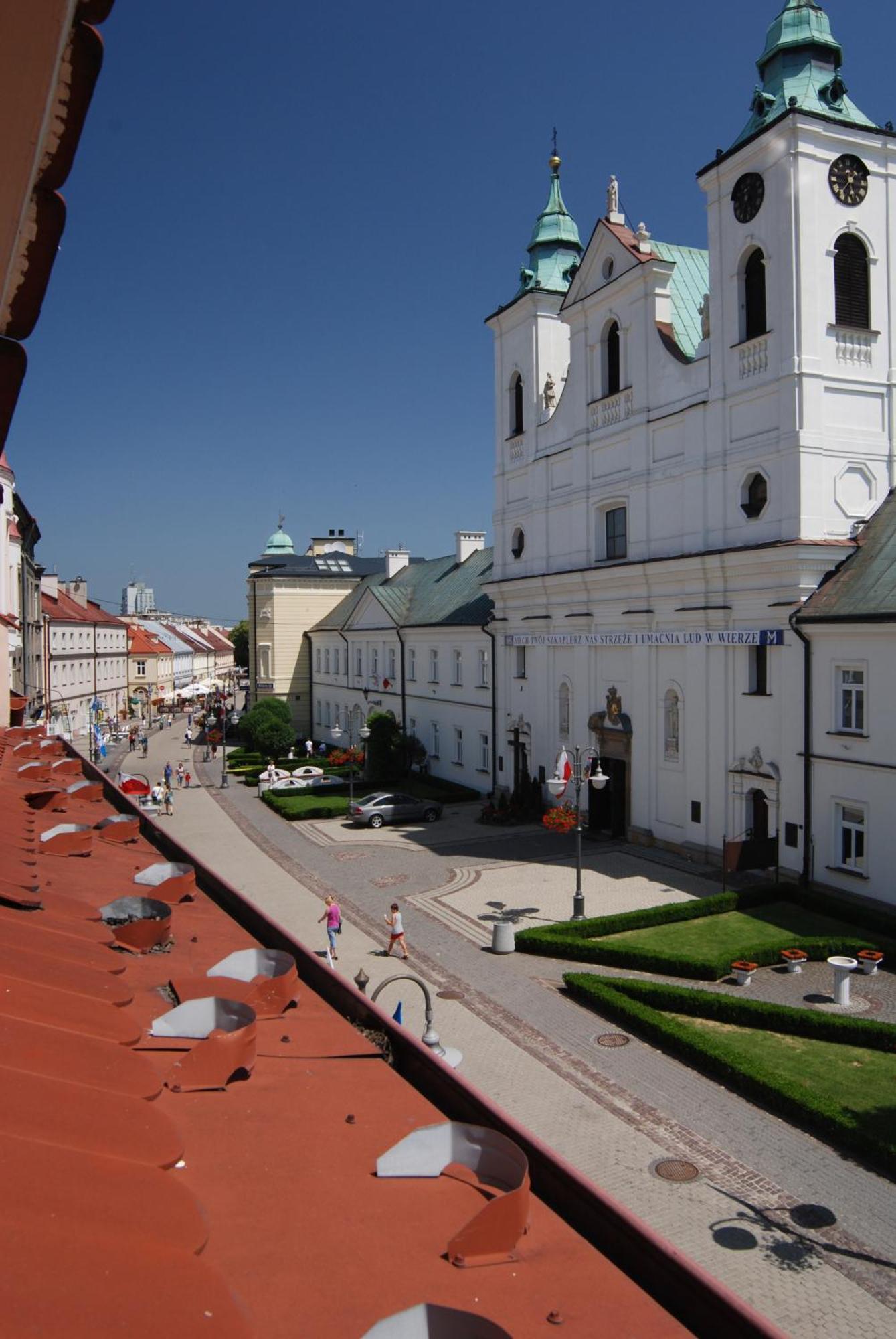 Hostel Promenada Rzeszow Exterior photo