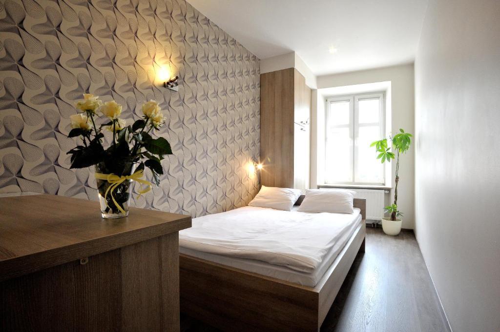 Hostel Promenada Rzeszow Room photo
